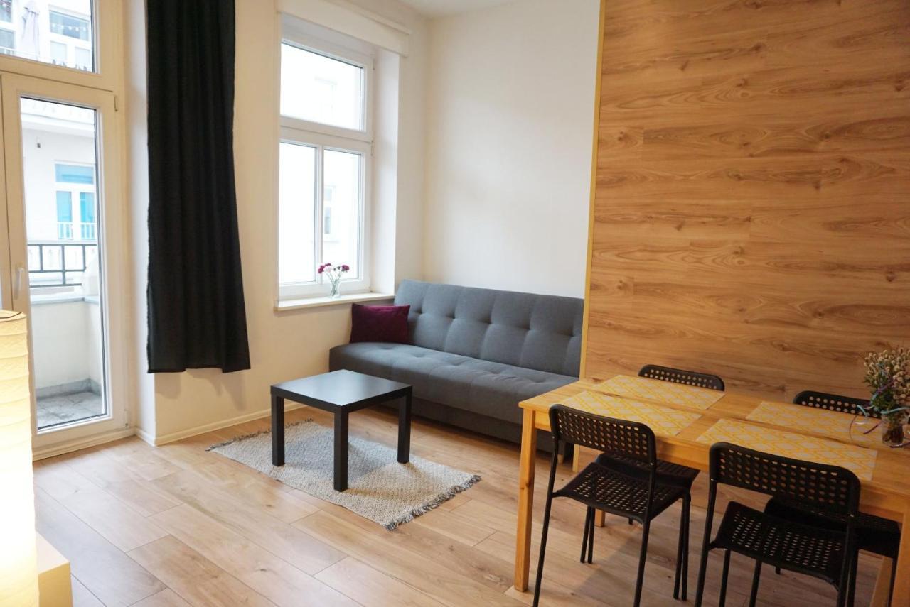 Cosy Balcony Apartment Grudziadz Exterior photo